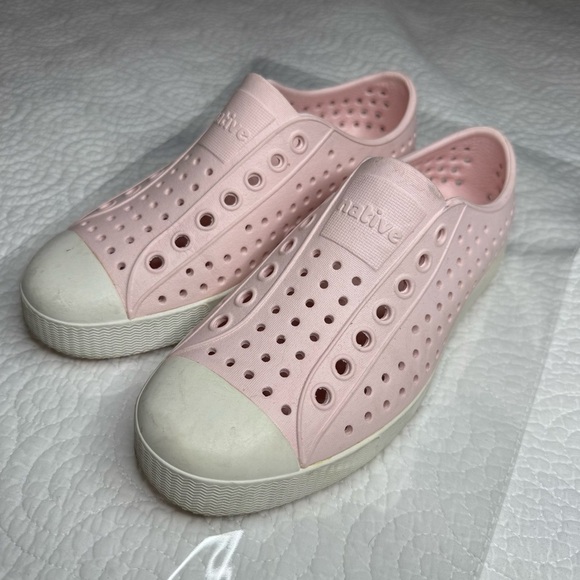 Native Shoes Pink and White Perforated Sneakers - Picture 2 of 9